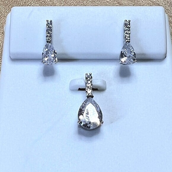 925 STERLING SILVER Cubic Zirconia Stud Earrings and Pendant Rhodium Finish Set - Picture 1 of 11